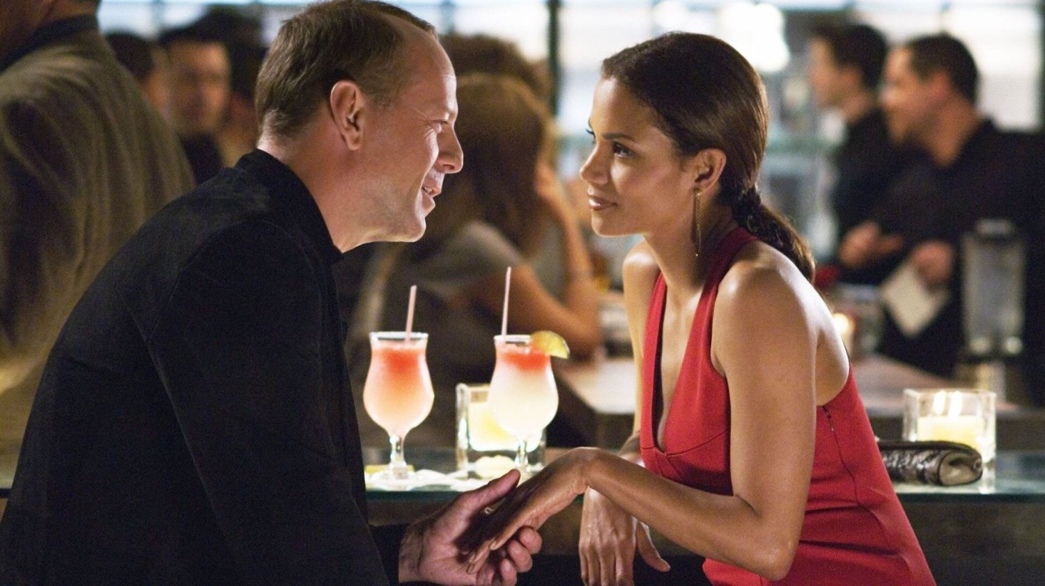 Perfect Stranger 2007 detective movie game like